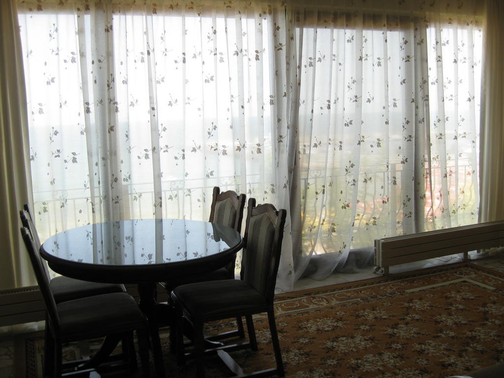 V3 Villa Eforie Nord Δωμάτιο φωτογραφία